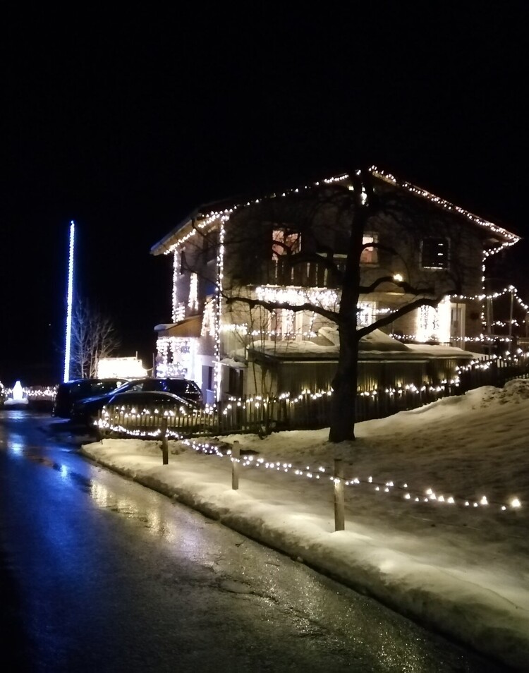 Weihnachtsdeko von Melanie Omlin - zottermedia GmbH